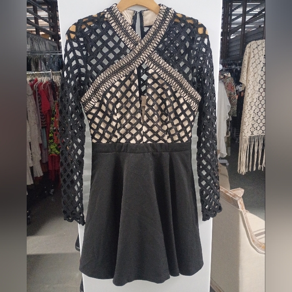 Missguided Black and Cream Mesh Dress - Picture 1 of 6